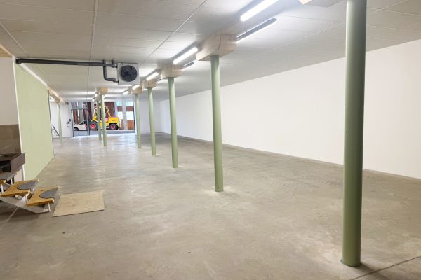 Werkstatt Richtung Halle